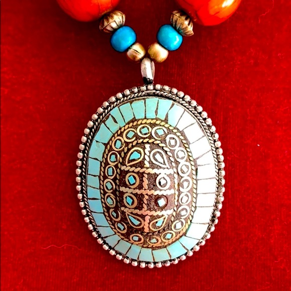 Jewelry - Turquoise Medallion